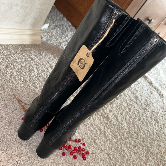 🆕BORN🍁Black LEATHER🖤Riding BOOTS Back Zipper 2” Heel Size 7M⭐️NEW with Tags - Picture 5 of 13